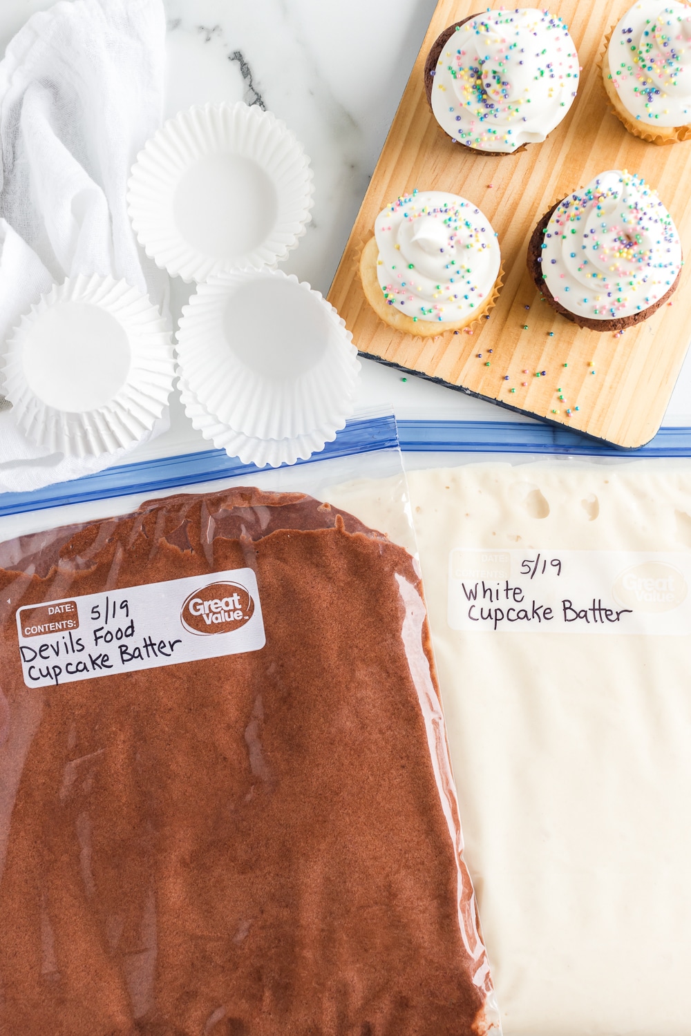 cupcake batter in gallon size freezer bags