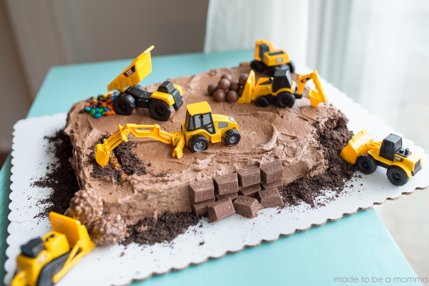 Construction Themed Cake  Decorated Cake by Mommy Sue  CakesDecor