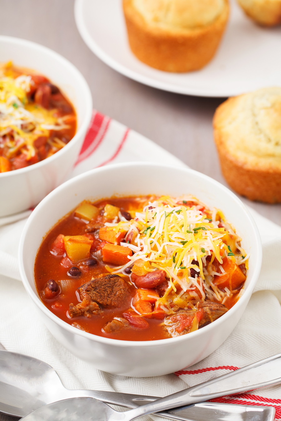This Slow Cooker Venison Chili is the perfect weeknight meal. Pair this chili with a fresh garden salad and homemade bread for a hearty meal. 