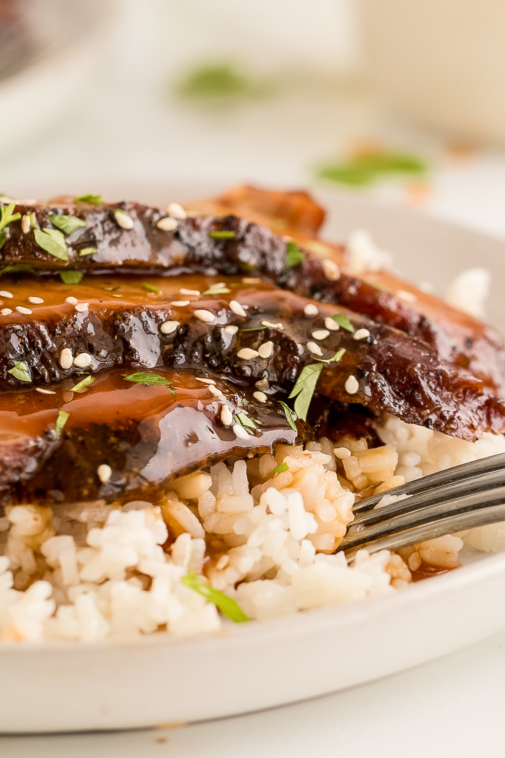 Slow Cooker Teriyaki Pot Roast: a delicious pot roast meal with teriyaki flavor.  Serve with gravy and white rice for a delicious meal. 
