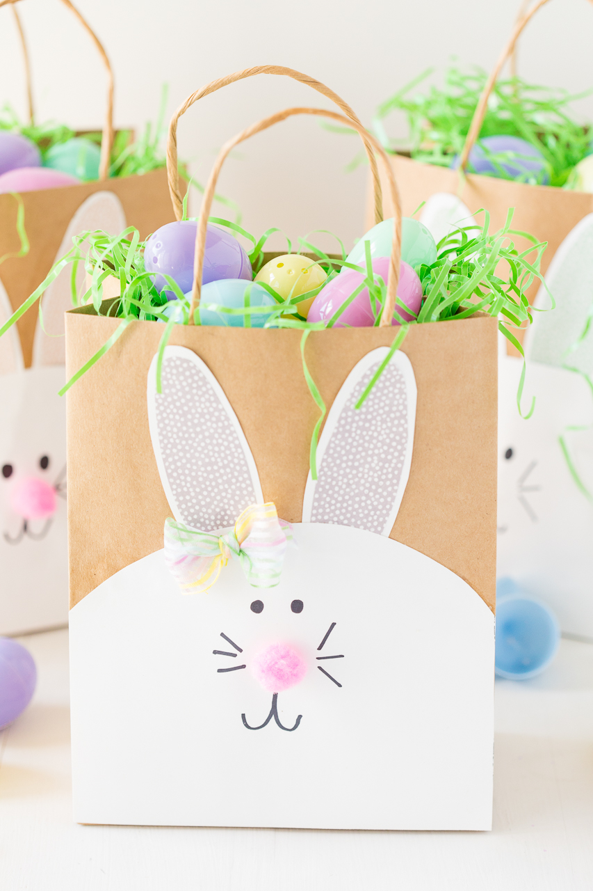 Easter Bunny Paper Bags: a fun Easter bunny craft that the kids will love to make and use for all their Easter Egg Hunts. 