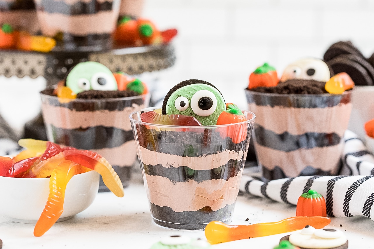 Make Edible Dirt Cups, Recipes for Kids