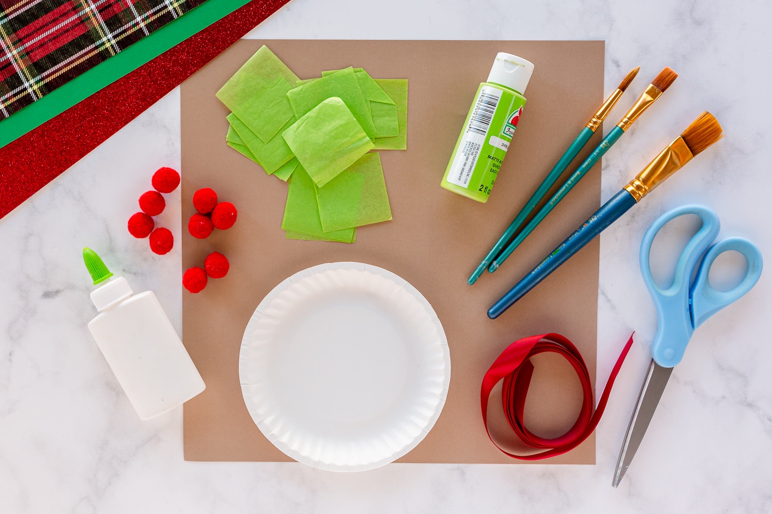 supplies needed for paper plate wreath