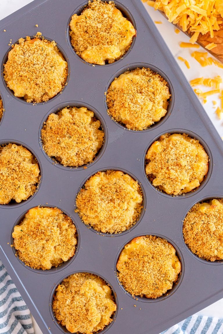 Baked Mac & Cheese Cups