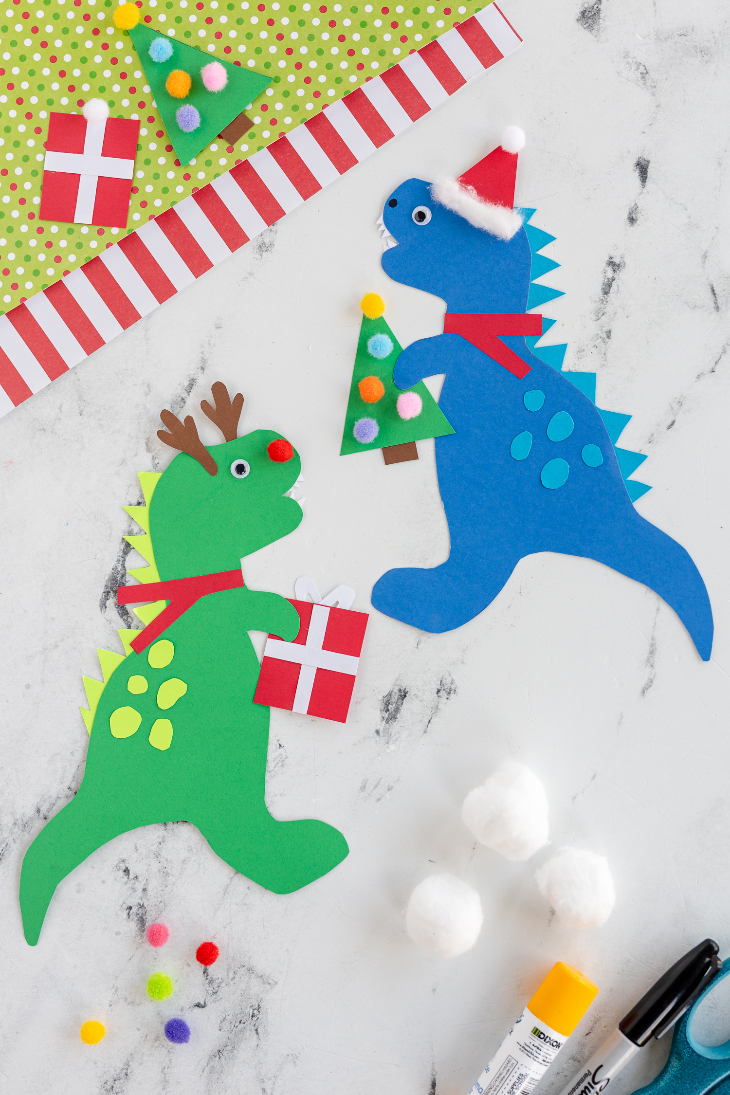 Christmas Dinosaur made with cardstock