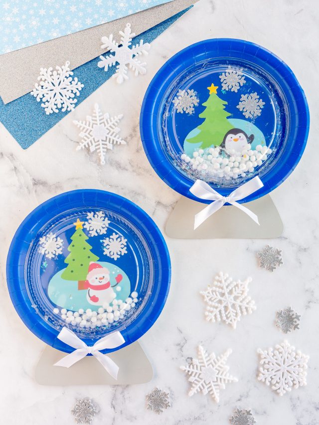 Paper Plate Snow Globe Craft