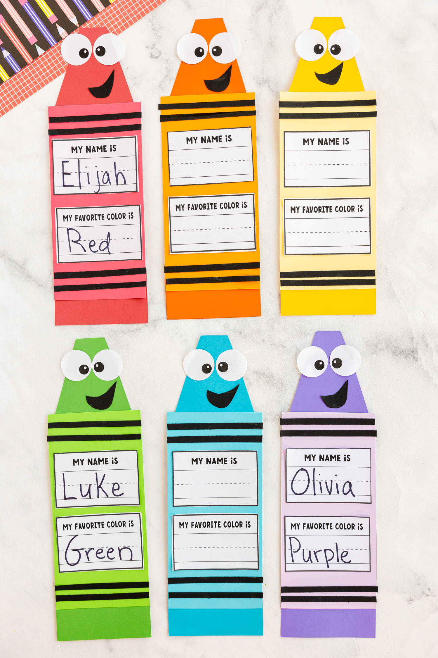 Back to School Paper Crayon Craft