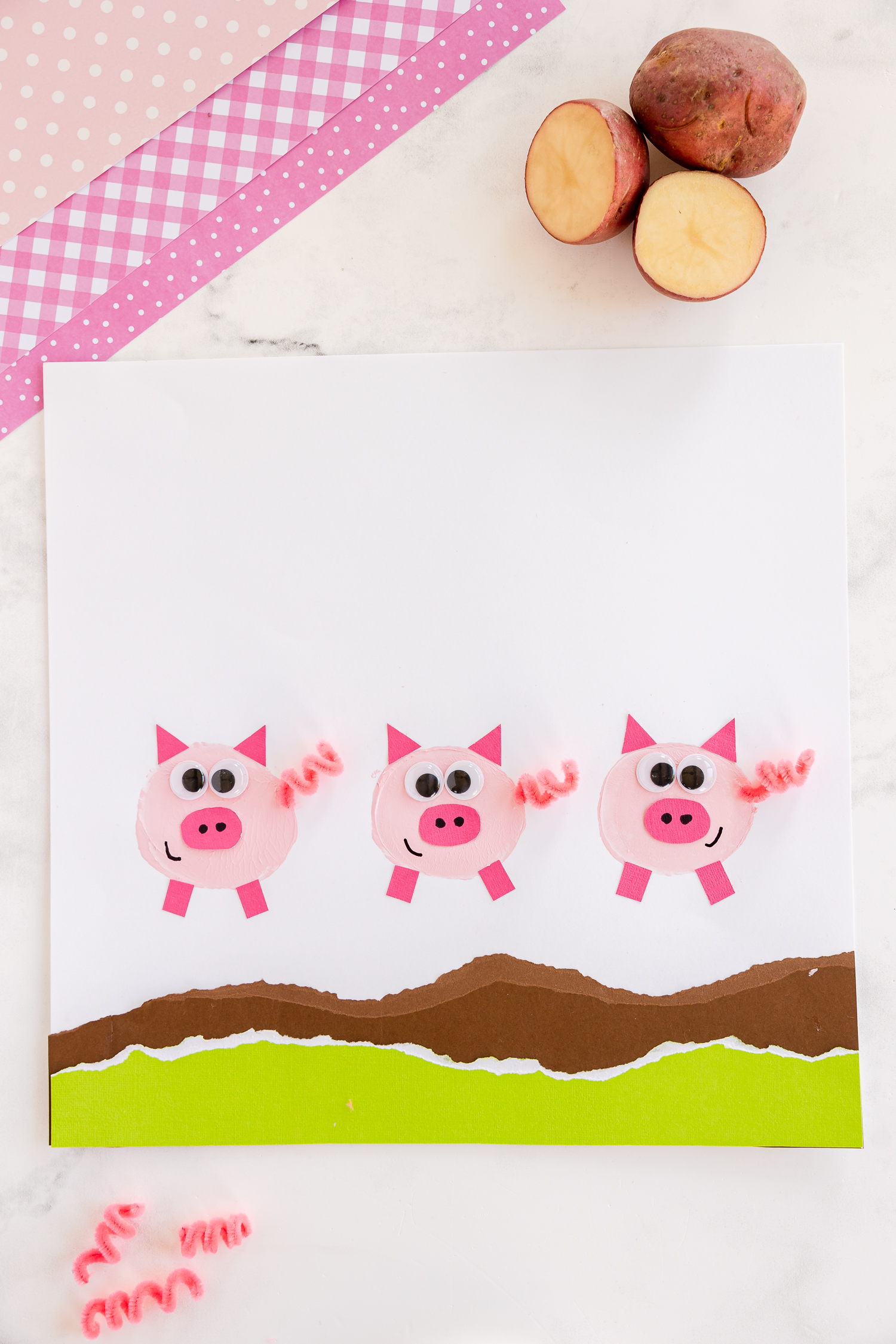 This Three Little Pigs Craft is an adorable way to bring the classic fairytale story to life! Potato stamping is a fun start to this little pigs activity!
